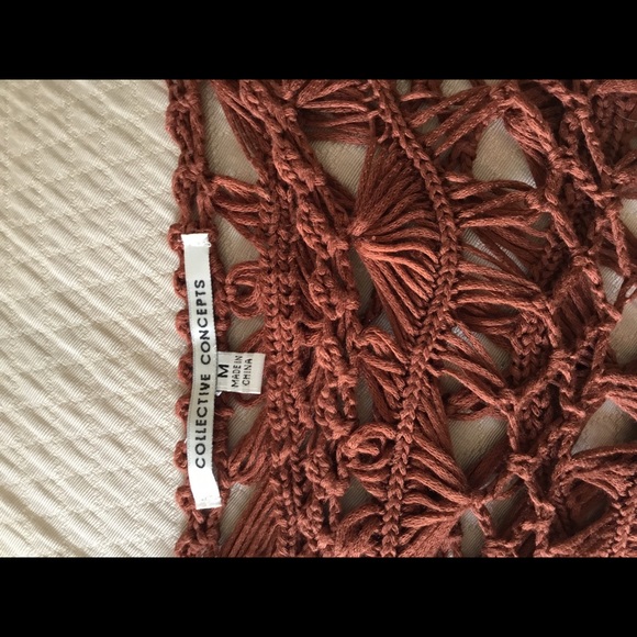 Crochet top - Picture 3 of 3